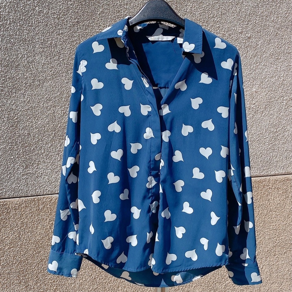 Lauren Conrad button down size xs